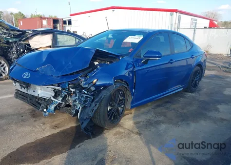 2025 Toyota Camry Se z USA, uszkodzony, nr VIN 4T1DAACK4SU034614